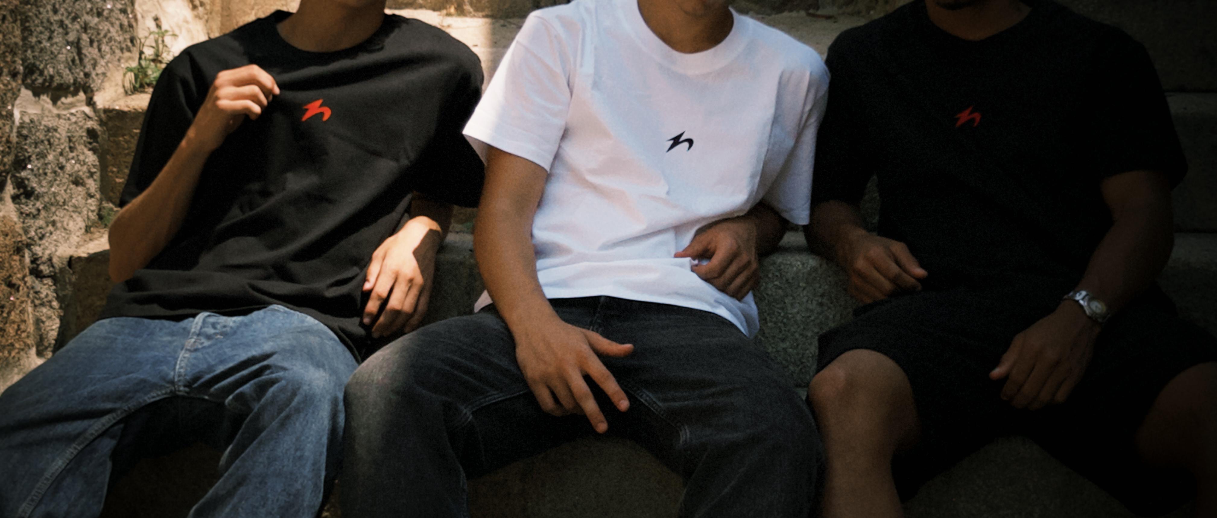 T-shirt Origin Aura